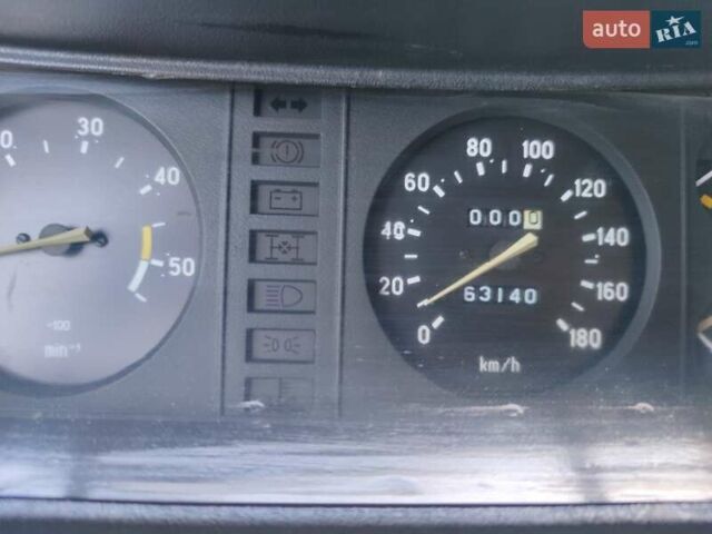 Белый ГАЗ 3221 Газель, объемом двигателя 2.3 л и пробегом 63 тыс. км за 2000 $, фото 13 на Automoto.ua