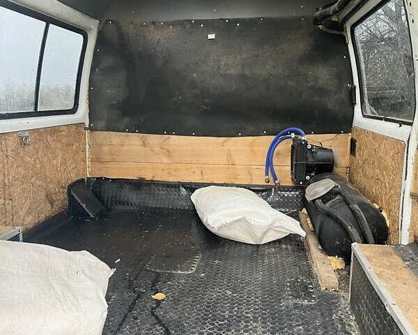 Белый ГАЗ 3221 Газель, объемом двигателя 2.46 л и пробегом 141 тыс. км за 2800 $, фото 15 на Automoto.ua