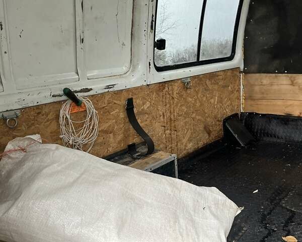 Белый ГАЗ 3221 Газель, объемом двигателя 2.46 л и пробегом 141 тыс. км за 2800 $, фото 14 на Automoto.ua