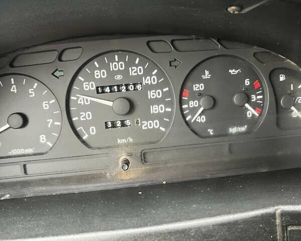 Белый ГАЗ 3221 Газель, объемом двигателя 2.46 л и пробегом 141 тыс. км за 2800 $, фото 12 на Automoto.ua