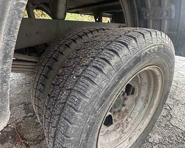 ГАЗ 3221 Газель 2011 у Харкові на Automoto.ua Білий ГАЗ 3221 Газель, об'ємом двигуна 2.89 л та пробігом 169 тис. км за 3800 $, фото 2 на Automoto.ua