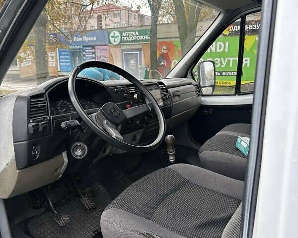 ГАЗ 3221 Газель 2011 у Харкові на Automoto.ua Білий ГАЗ 3221 Газель, об'ємом двигуна 2.89 л та пробігом 169 тис. км за 3800 $, фото 5 на Automoto.ua