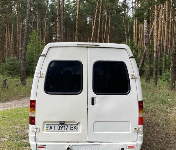 Белый ГАЗ 3221 Газель, объемом двигателя 2.4 л и пробегом 300 тыс. км за 1600 $, фото 2 на Automoto.ua