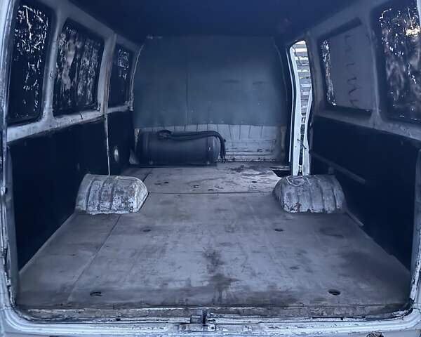 Белый ГАЗ 3221 Газель, объемом двигателя 2.45 л и пробегом 410 тыс. км за 1600 $, фото 3 на Automoto.ua