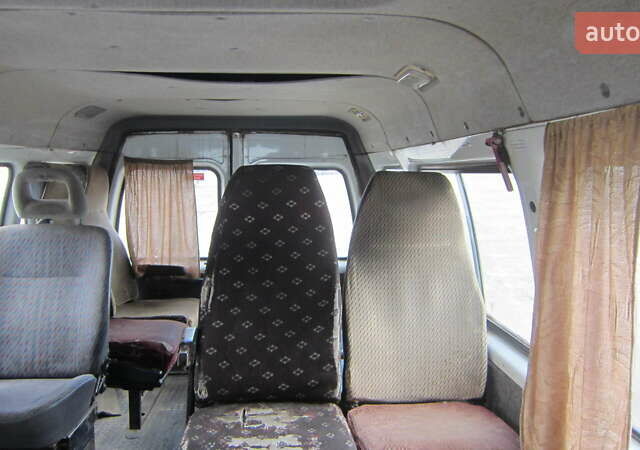 Белый ГАЗ 3221 Газель, объемом двигателя 2.89 л и пробегом 300 тыс. км за 1400 $, фото 4 на Automoto.ua
