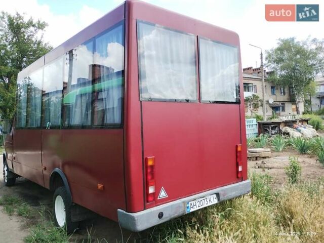 ГАЗ 3221 Газель 1998 в Краматорске на Automoto.ua Красный ГАЗ 3221 Газель, объемом двигателя 2.5 л и пробегом 5 тыс. км за 1574 $, фото 2 на Automoto.ua