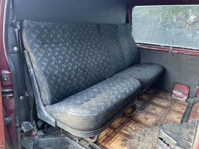 Красный ГАЗ 3221 Газель, объемом двигателя 2.5 л и пробегом 400 тыс. км за 2200 $, фото 13 на Automoto.ua