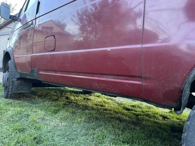 Красный ГАЗ 3221 Газель, объемом двигателя 2.5 л и пробегом 400 тыс. км за 2200 $, фото 19 на Automoto.ua