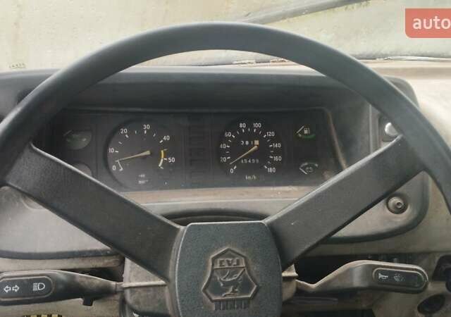 Красный ГАЗ 3221 Газель, объемом двигателя 2.4 л и пробегом 45 тыс. км за 800 $, фото 7 на Automoto.ua