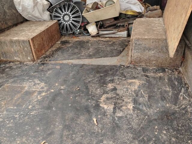 Червоний ГАЗ 3221 Газель, об'ємом двигуна 2.9 л та пробігом 350 тис. км за 991 $, фото 9 на Automoto.ua