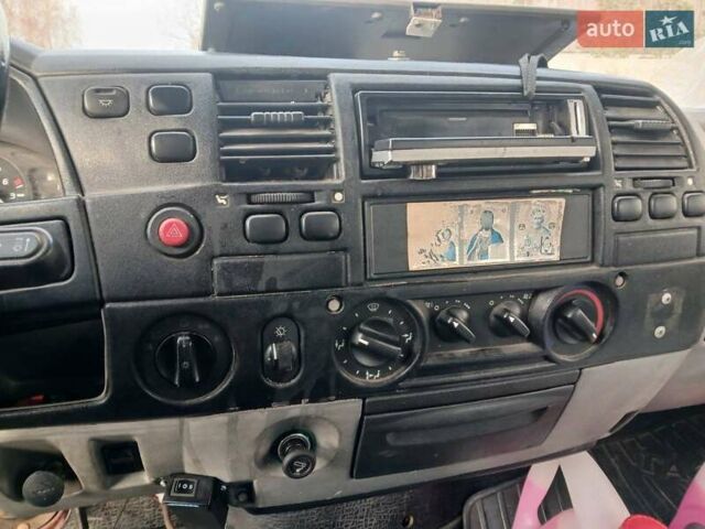 Красный ГАЗ 3221 Газель, объемом двигателя 2.29 л и пробегом 88 тыс. км за 2500 $, фото 3 на Automoto.ua