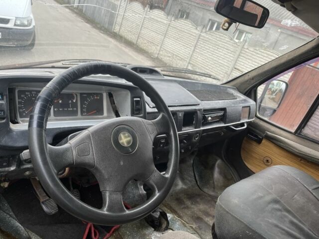 Червоний ГАЗ 3221 Газель, об'ємом двигуна 0 л та пробігом 300 тис. км за 1000 $, фото 3 на Automoto.ua