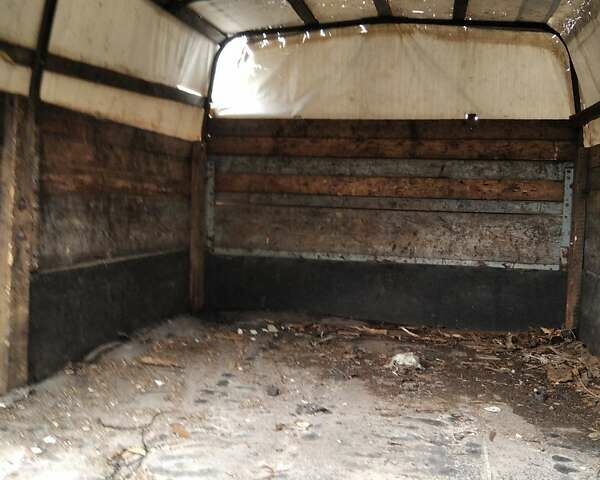 ГАЗ 3221 Газель, объемом двигателя 2.4 л и пробегом 100 тыс. км за 899 $, фото 4 на Automoto.ua