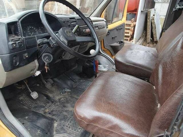 Желтый ГАЗ 3221 Газель, объемом двигателя 2.9 л и пробегом 450 тыс. км за 2000 $, фото 8 на Automoto.ua