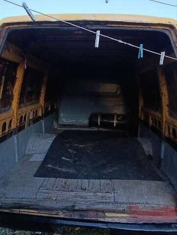 Жовтий ГАЗ 3221 Газель, об'ємом двигуна 2.4 л та пробігом 250 тис. км за 1150 $, фото 2 на Automoto.ua