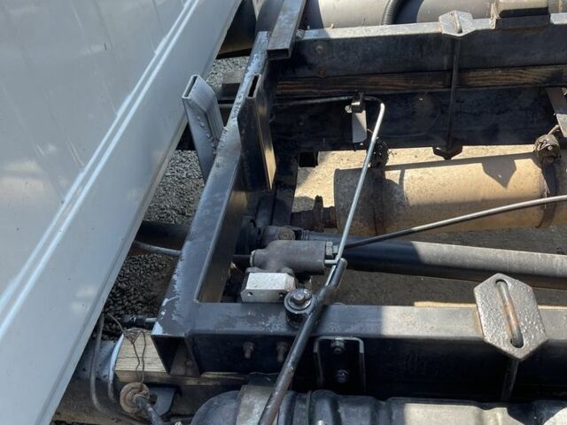 ГАЗ 3221 Газель 1995 в Кропивницком (Кировограде) на Automoto.ua Серый ГАЗ 3221 Газель, объемом двигателя 2.4 л и пробегом 120 тыс. км за 3500 $, фото 5 на Automoto.ua