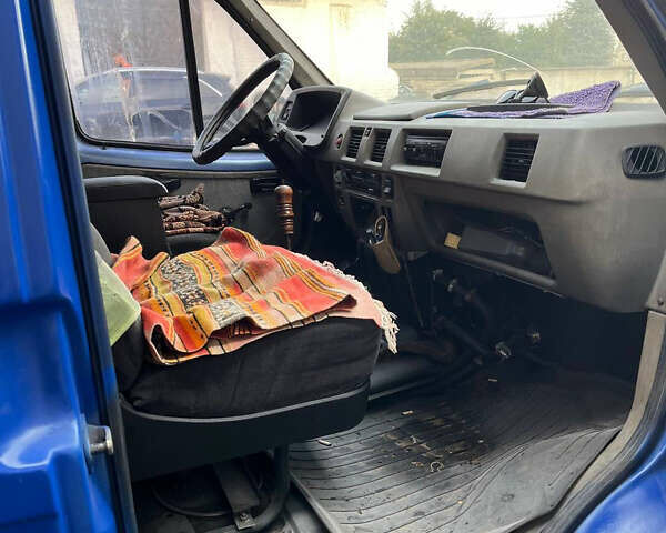 Синий ГАЗ 3221 Газель, объемом двигателя 2.3 л и пробегом 100 тыс. км за 1500 $, фото 4 на Automoto.ua