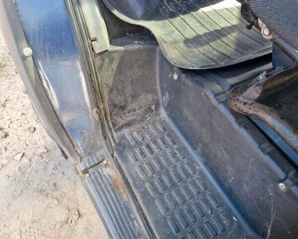 Синий ГАЗ 3221 Газель, объемом двигателя 0 л и пробегом 220 тыс. км за 1250 $, фото 5 на Automoto.ua