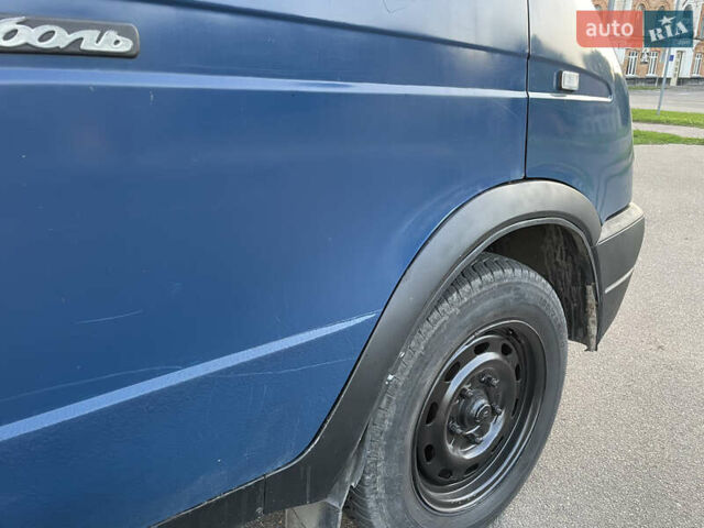 Синий ГАЗ 3221 Газель, объемом двигателя 2.3 л и пробегом 200 тыс. км за 2600 $, фото 12 на Automoto.ua