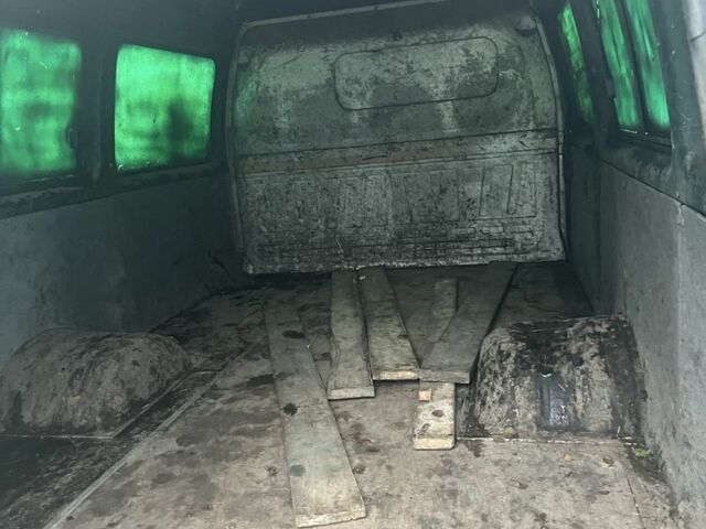 ГАЗ 3221 Газель 1999 у Хмельнике на Automoto.ua Зелений ГАЗ 3221 Газель, об'ємом двигуна 2.4 л та пробігом 400 тис. км за 1100 $, фото 3 на Automoto.ua