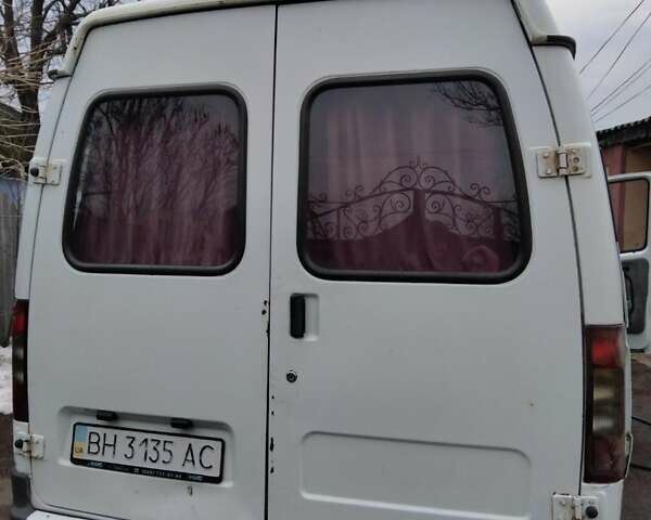 Білий ГАЗ 32213 Газель, об'ємом двигуна 2.5 л та пробігом 238 тис. км за 2000 $, фото 2 на Automoto.ua