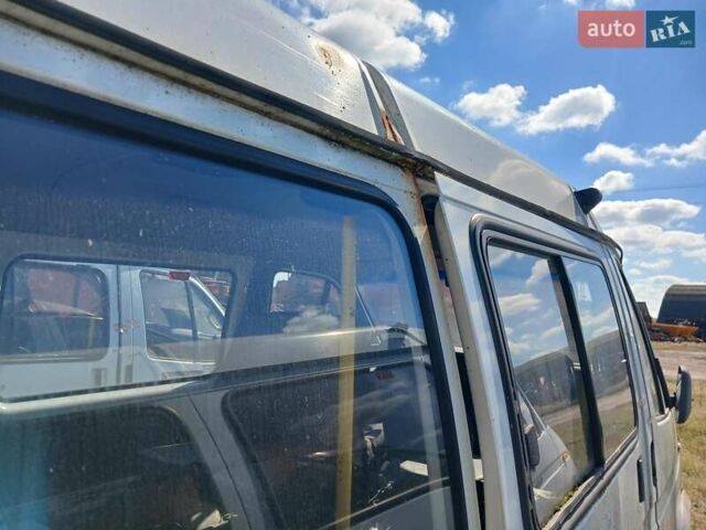 Белый ГАЗ 32213 Газель, объемом двигателя 2.89 л и пробегом 200 тыс. км за 1200 $, фото 6 на Automoto.ua