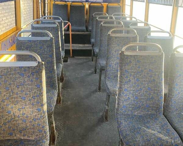 ГАЗ 32213 Газель, объемом двигателя 2.5 л и пробегом 500 тыс. км за 6000 $, фото 3 на Automoto.ua