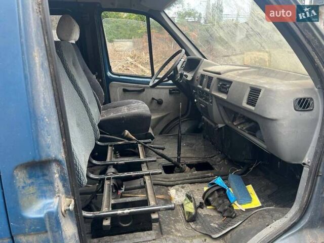 ГАЗ 32213 Газель 2002 в Киеве на Automoto.ua Синий ГАЗ 32213 Газель, объемом двигателя 2.89 л и пробегом 200 тыс. км за 800 $, фото 1 на Automoto.ua