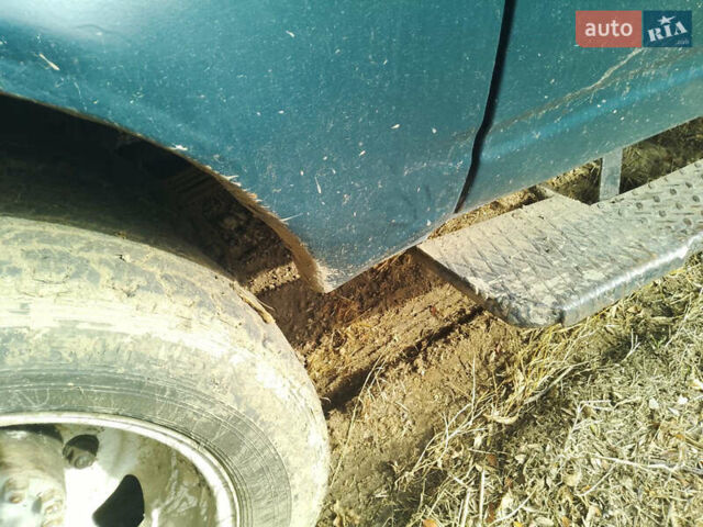 ГАЗ 32213 Газель 2001 в Беляевке на Automoto.ua Зеленый ГАЗ 32213 Газель, объемом двигателя 2.9 л и пробегом 64 тыс. км за 2000 $, фото 5 на Automoto.ua