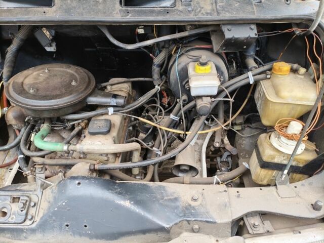 Белый ГАЗ 3302 ГАЗель, объемом двигателя 2.4 л и пробегом 120 тыс. км за 1300 $, фото 5 на Automoto.ua