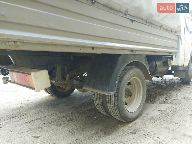 Білий ГАЗ 3302 ГАЗель, об'ємом двигуна 2.4 л та пробігом 205 тис. км за 2000 $, фото 6 на Automoto.ua