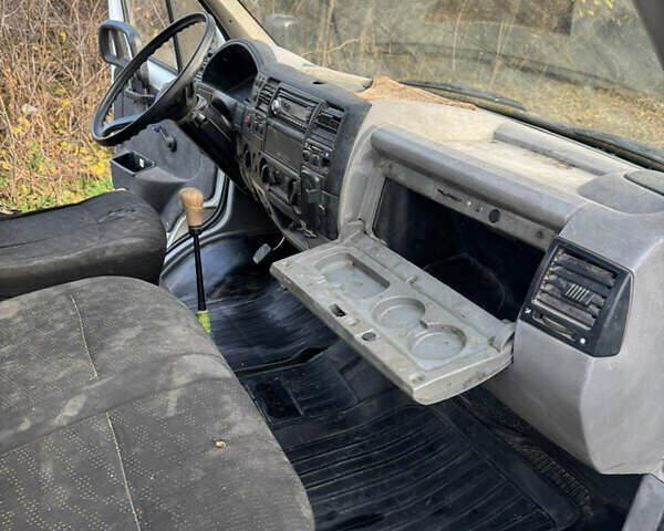 Белый ГАЗ 3302 ГАЗель, объемом двигателя 2.46 л и пробегом 100 тыс. км за 2300 $, фото 10 на Automoto.ua