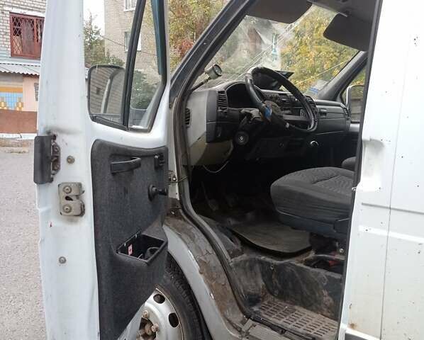Белый ГАЗ 3302 ГАЗель, объемом двигателя 2.5 л и пробегом 150 тыс. км за 2700 $, фото 9 на Automoto.ua