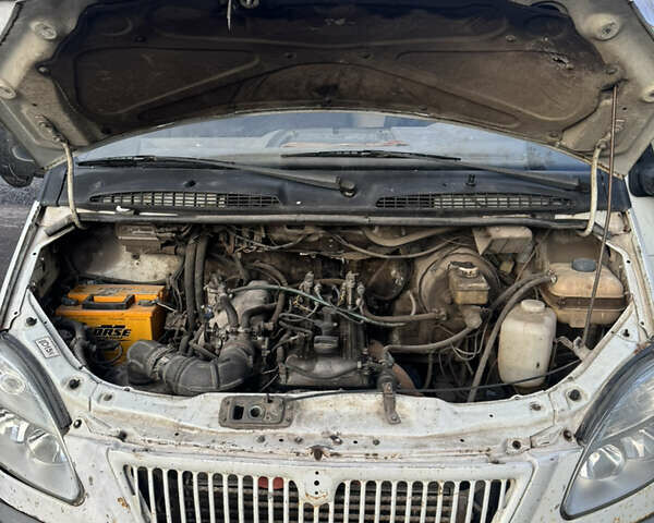Белый ГАЗ 3302 ГАЗель, объемом двигателя 2.46 л и пробегом 100 тыс. км за 2300 $, фото 11 на Automoto.ua