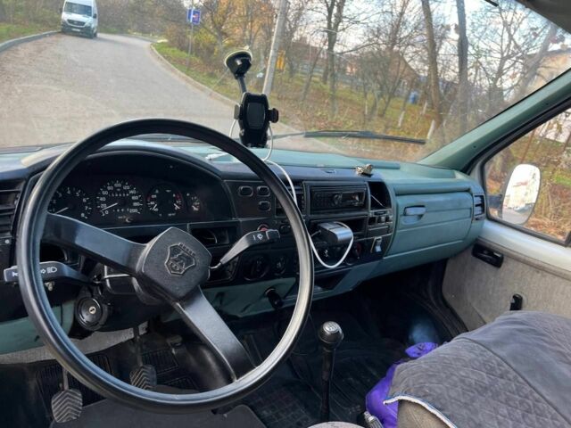 Білий ГАЗ 3302 ГАЗель, об'ємом двигуна 2.5 л та пробігом 230 тис. км за 2900 $, фото 5 на Automoto.ua