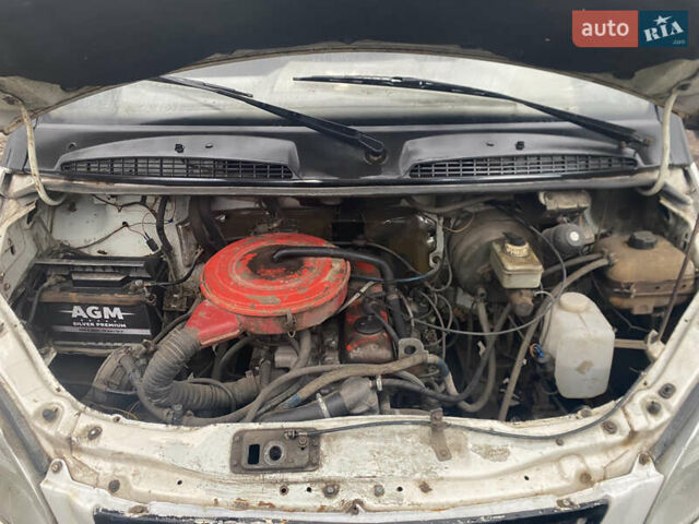 Белый ГАЗ 3302 ГАЗель, объемом двигателя 2.5 л и пробегом 28 тыс. км за 3200 $, фото 5 на Automoto.ua