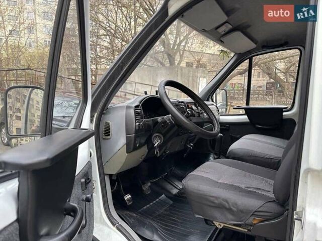 Белый ГАЗ 3302 ГАЗель, объемом двигателя 2.5 л и пробегом 168 тыс. км за 3500 $, фото 7 на Automoto.ua