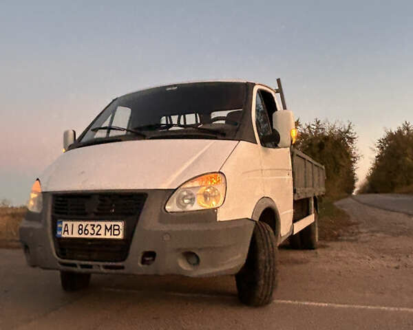 Білий ГАЗ 3302 ГАЗель, об'ємом двигуна 2.46 л та пробігом 2 тис. км за 3500 $, фото 1 на Automoto.ua