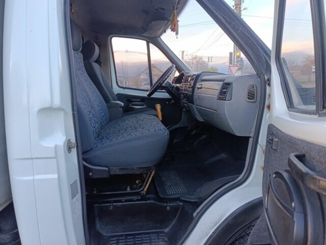 Белый ГАЗ 3302 ГАЗель, объемом двигателя 2.5 л и пробегом 285 тыс. км за 1900 $, фото 9 на Automoto.ua