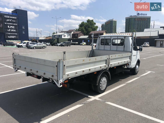 Белый ГАЗ 3302 ГАЗель, объемом двигателя 2.46 л и пробегом 257 тыс. км за 6200 $, фото 3 на Automoto.ua