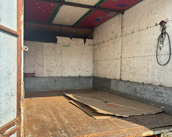 Білий ГАЗ 3302 ГАЗель, об'ємом двигуна 2.45 л та пробігом 75 тис. км за 2800 $, фото 6 на Automoto.ua