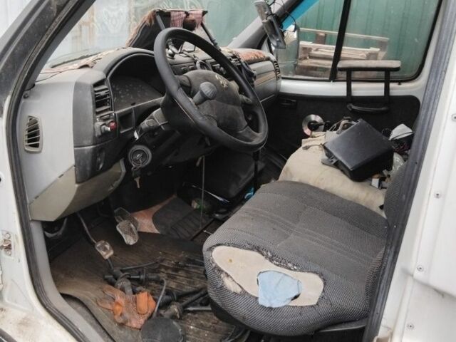 Білий ГАЗ 3302 ГАЗель, об'ємом двигуна 2.5 л та пробігом 150 тис. км за 1400 $, фото 4 на Automoto.ua