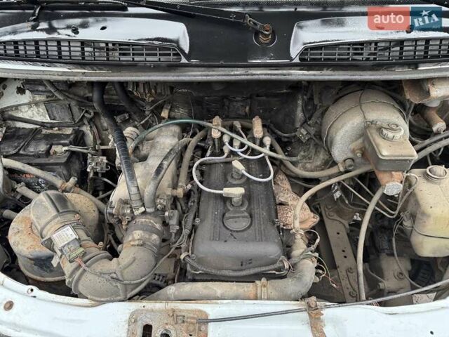Білий ГАЗ 3302 ГАЗель, об'ємом двигуна 2.5 л та пробігом 376 тис. км за 4500 $, фото 8 на Automoto.ua