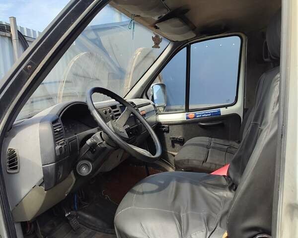 Білий ГАЗ 3302 ГАЗель, об'ємом двигуна 2.4 л та пробігом 300 тис. км за 2156 $, фото 9 на Automoto.ua
