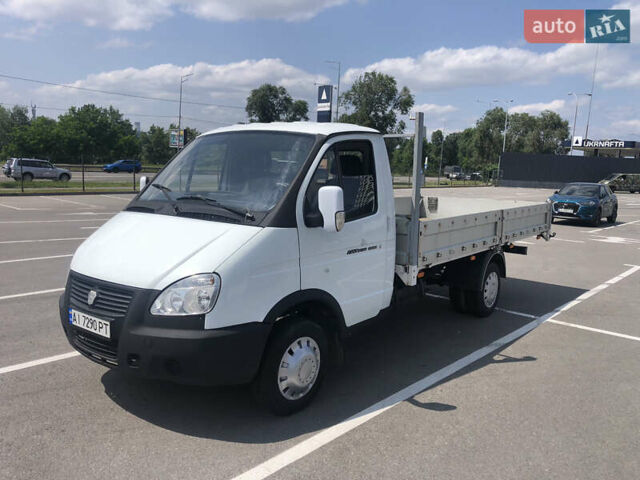 Белый ГАЗ 3302 ГАЗель, объемом двигателя 2.46 л и пробегом 257 тыс. км за 6200 $, фото 1 на Automoto.ua