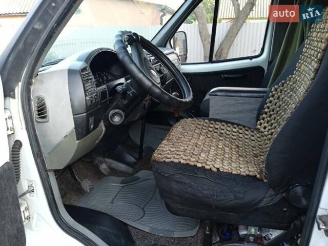 Белый ГАЗ 3302 ГАЗель, объемом двигателя 2.5 л и пробегом 320 тыс. км за 4100 $, фото 3 на Automoto.ua