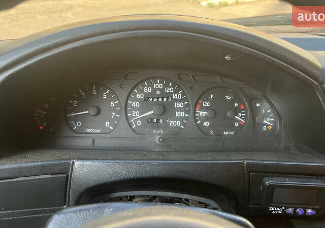 Белый ГАЗ 3302 ГАЗель, объемом двигателя 2.46 л и пробегом 196 тыс. км за 4200 $, фото 10 на Automoto.ua