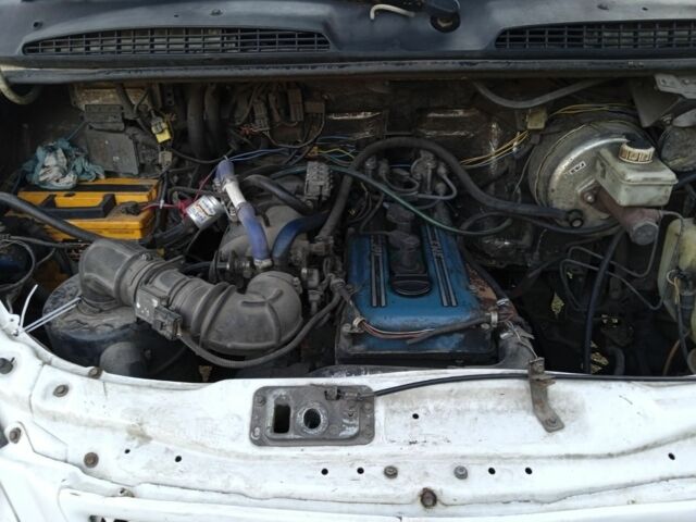 Білий ГАЗ 3302 ГАЗель, об'ємом двигуна 2.5 л та пробігом 320 тис. км за 4100 $, фото 7 на Automoto.ua