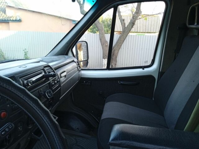 Білий ГАЗ 3302 ГАЗель, об'ємом двигуна 2.5 л та пробігом 320 тис. км за 4100 $, фото 4 на Automoto.ua