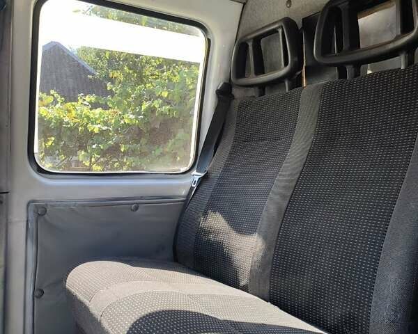 Белый ГАЗ 3302 ГАЗель, объемом двигателя 0 л и пробегом 360 тыс. км за 3000 $, фото 3 на Automoto.ua